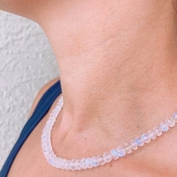 Necklace STUNNING Moonstone Necklace AAA Genuine Blue Fire Moonstone Beaded - Picture 3 of 12